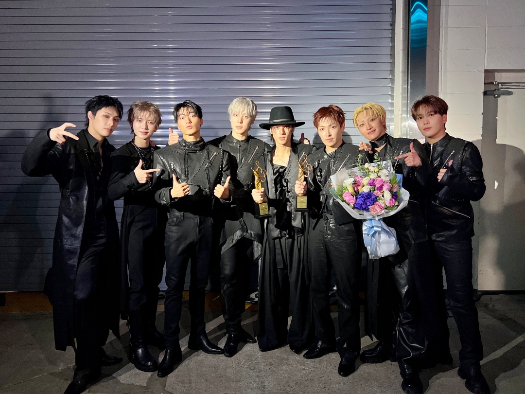 第35回ソウル歌謡大賞で本賞と大賞を受賞したATEEZ