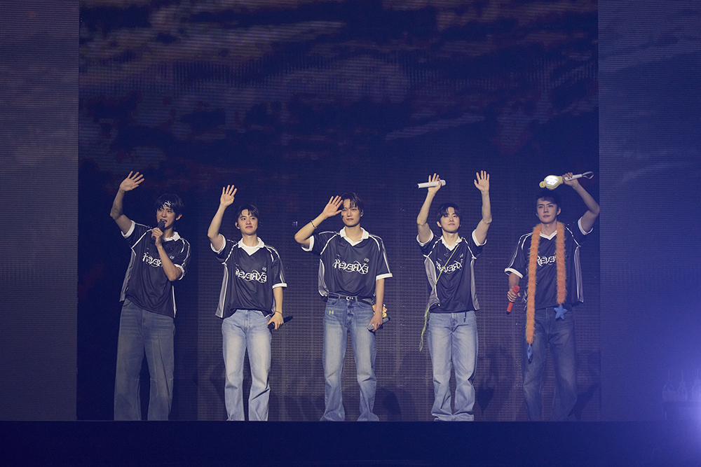 EXO PLANET #6 - EXhOrizon 公演ビジュアル