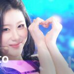 ITZY　人気歌謡で「Motto」活動を締めくくり　白×黒モノトーンと猫の手の余韻