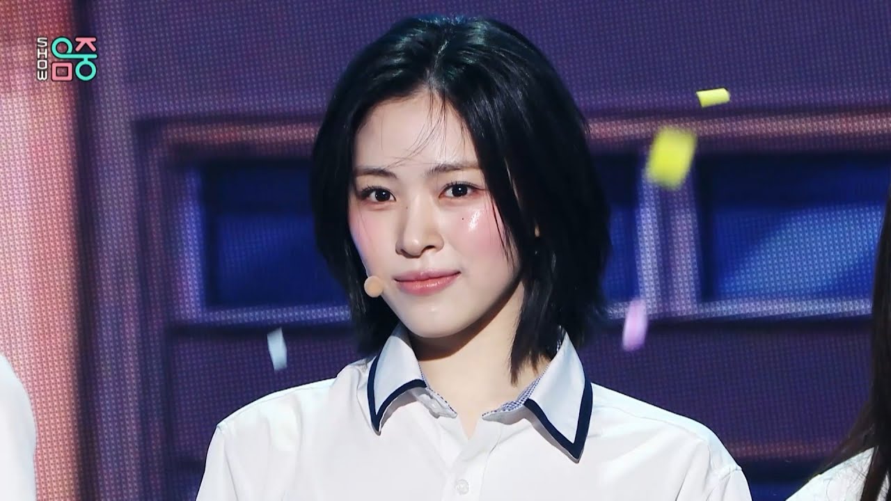 ITZY　ショー!音楽中心「Motto」　制服コンセプトにデビュー初期の面影