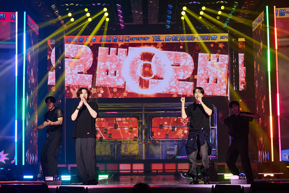 ソウル公演でソロステージを披露するSUPER JUNIOR-83z