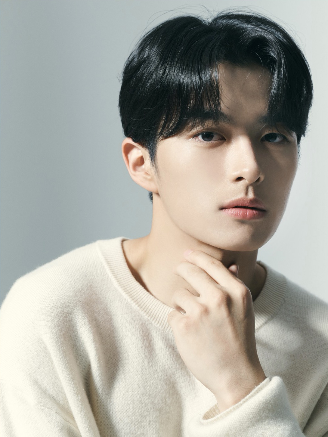 BILLIONSと専属契約を結んだ俳優ソン・サンヨン