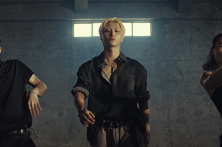 日本5thシングル「BAD (Japanese Ver.)」のATEEZ