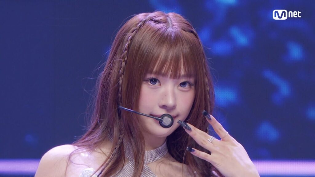 HEART OF WOMAN　M COUNTDOWN　5週間ぶりの出演で披露したのは収録曲「TEA」