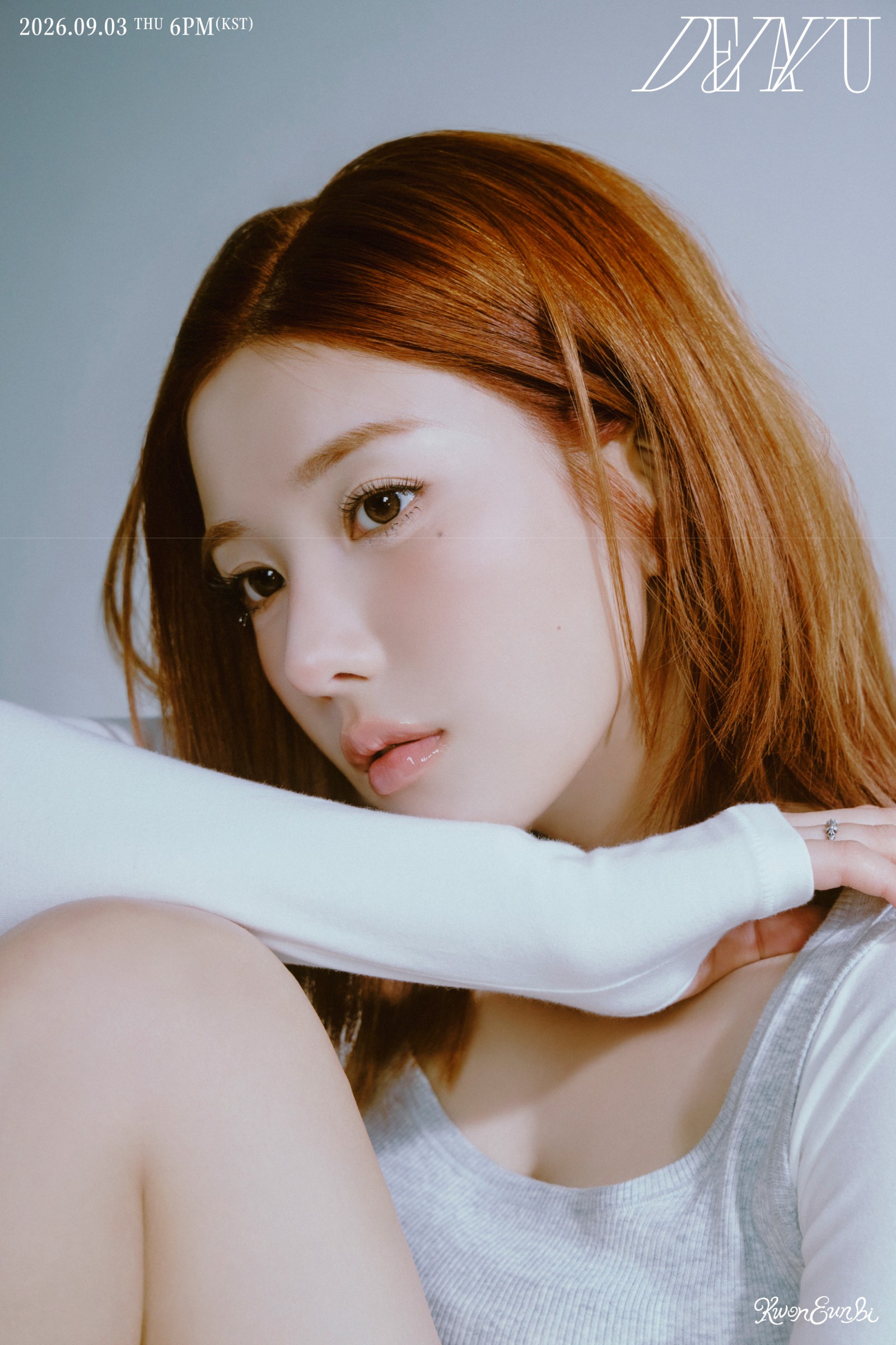 クォン・ウンビ　新曲「DEJAVU」1枚目のルックブックティーザー（4）