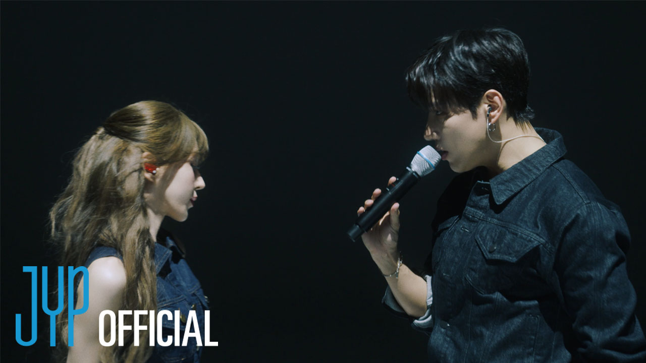 デジタルシングル「Your Lips (Feat. WENDY)」のライブクリップ