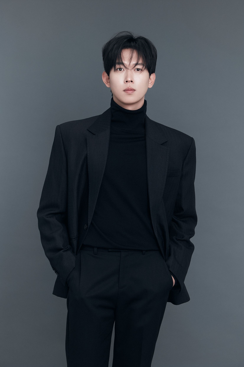 新プロフィール写真のヨン・ジュンソク1
