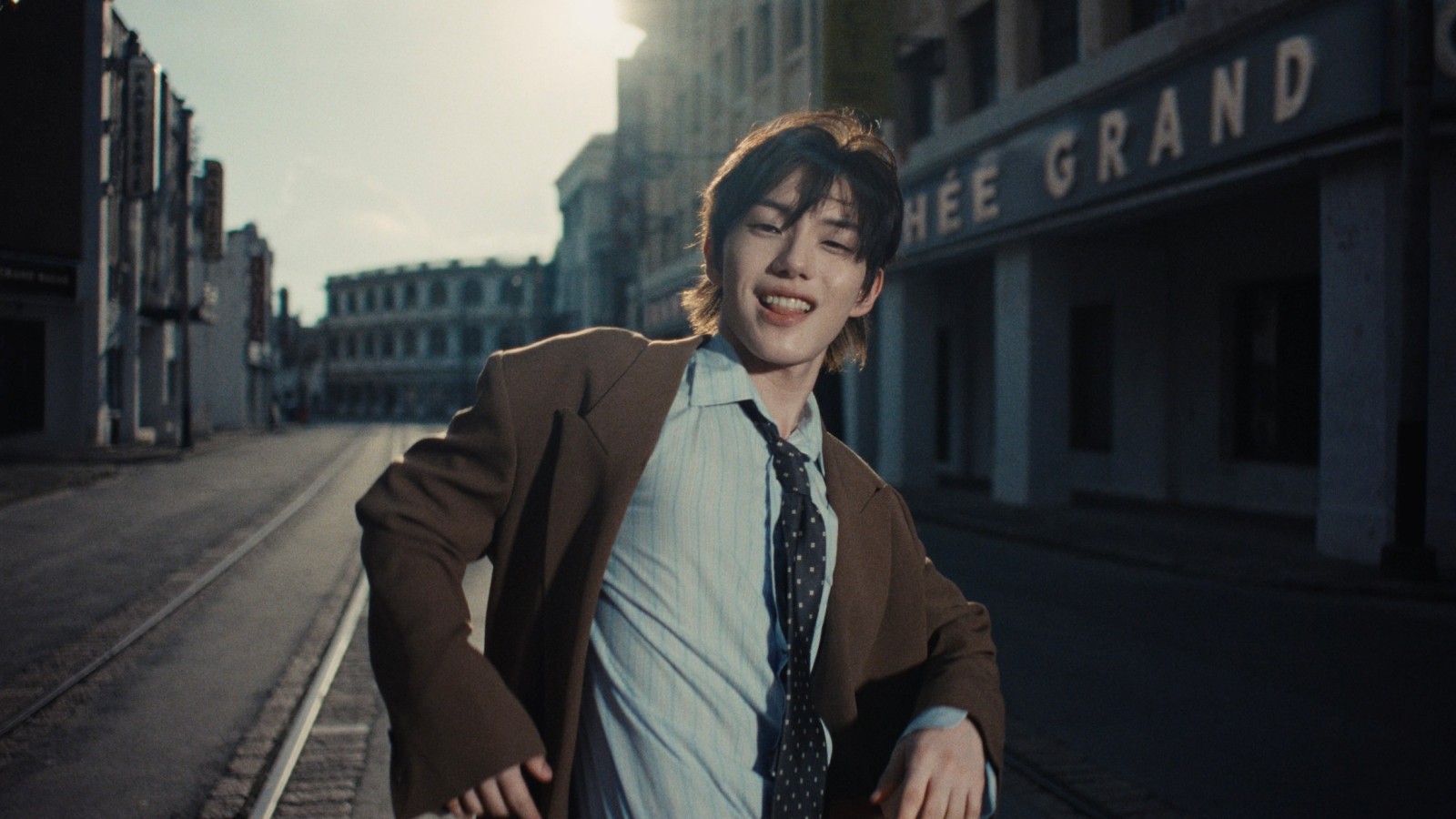 CLOSE YOUR EYES「Drop That!」MVティザー写真1