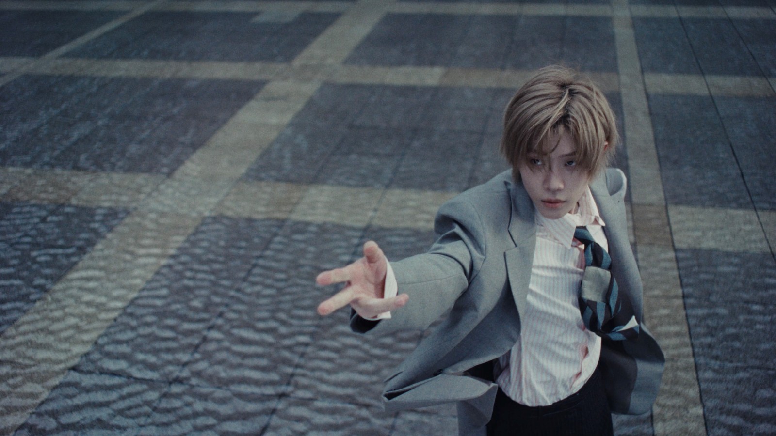 CLOSE YOUR EYES「Drop That!」MVティザー写真5
