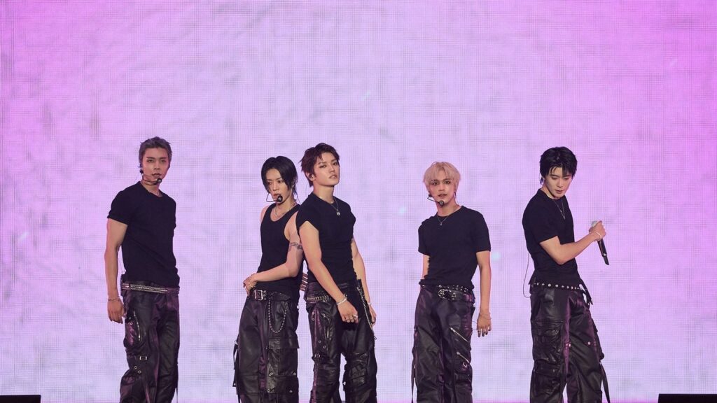 NCT 127　5度目のツアー初日ソウル3公演を全席完売　3万1500人が来場