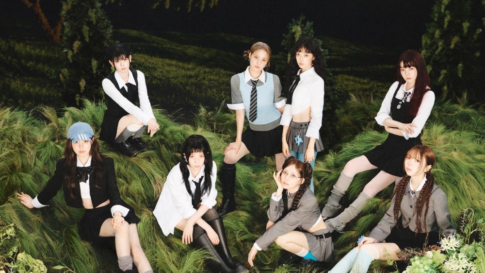NiziU　韓国1stミニアルバム「Sour Grapes」発売　メンバー8人が一問一答で新曲を語る